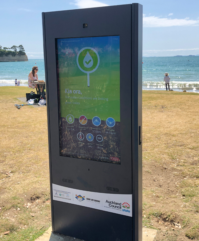 Safeswim’s digital display board at Browns Bay beach